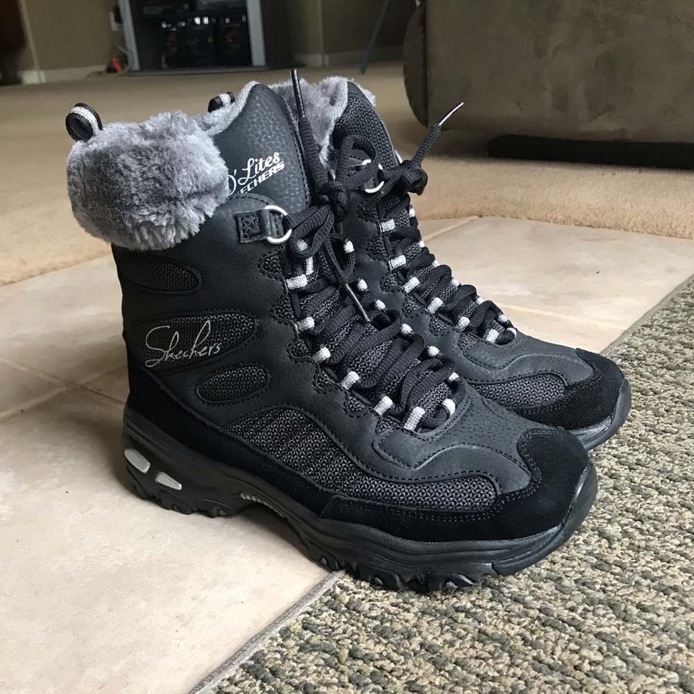 Women’s Skechers Winter Boots with fur